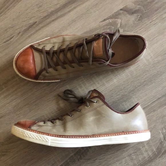 Converse leather all star shoes